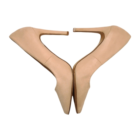 FOREVER 21 NUDE/Cream Faux Suede Pointy Toe Heeled pumps Size 8.5 - Picture 2 of 10